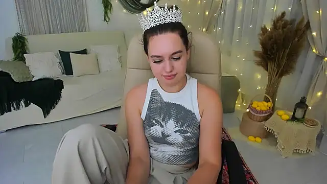 MiracleCurly stripchat live cam model