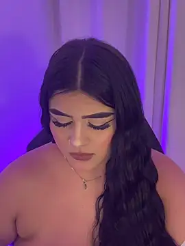 Kariina__69 stripchat live cam model