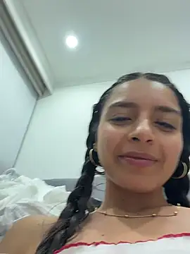 violeta365 stripchat live cam model