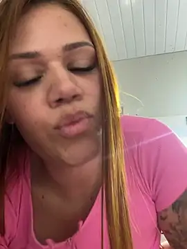 Nicolybitencourt stripchat live cam model