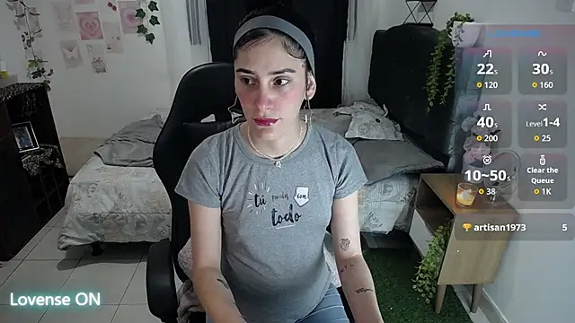 IsaBaileys_ stripchat live cam model