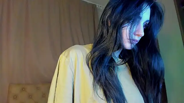 Lesyalisss stripchat live cam model