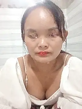 Babyyou- stripchat live cam model