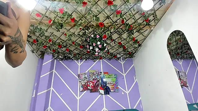 DAHNE_HOT_ stripchat live cam model