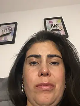 MayaOrtizx stripchat live cam model