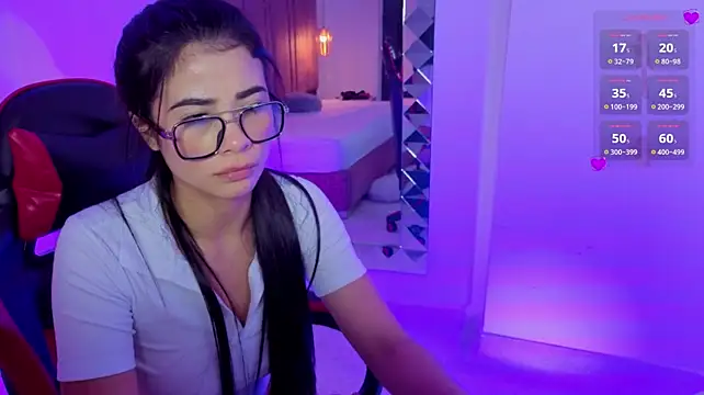 LilyHans stripchat live cam model