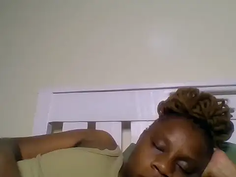 ebonitah stripchat live cam model