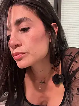 AgattaExperience stripchat live cam model