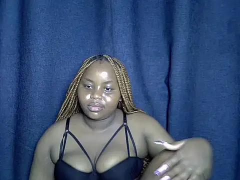 Rae_queen stripchat live cam model