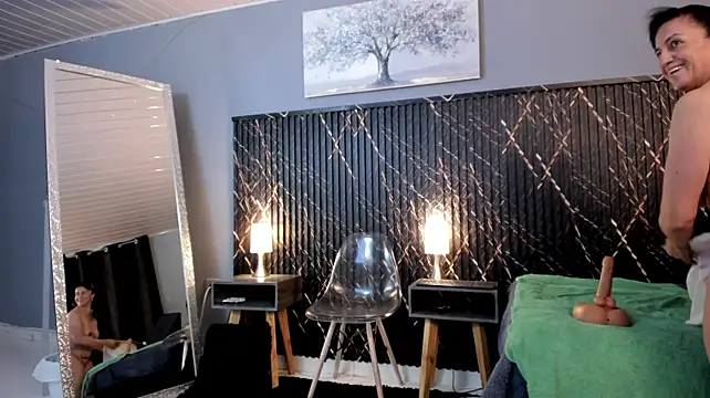 clara_heat stripchat live cam model
