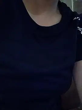 Maikute9696 stripchat live cam model