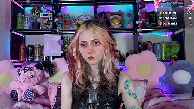 _Devill_Baby stripchat live cam model