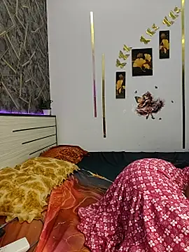 Misss-julli stripchat live cam model