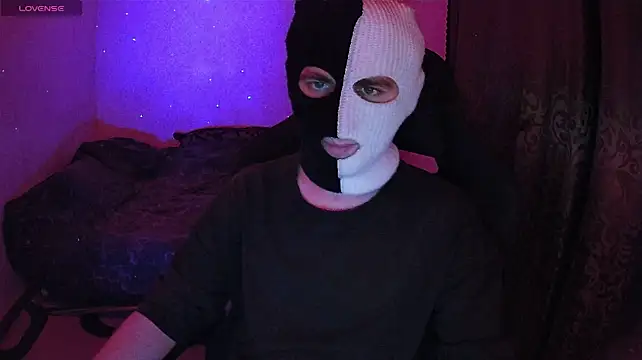 ZXCENSORED- stripchat live cam model
