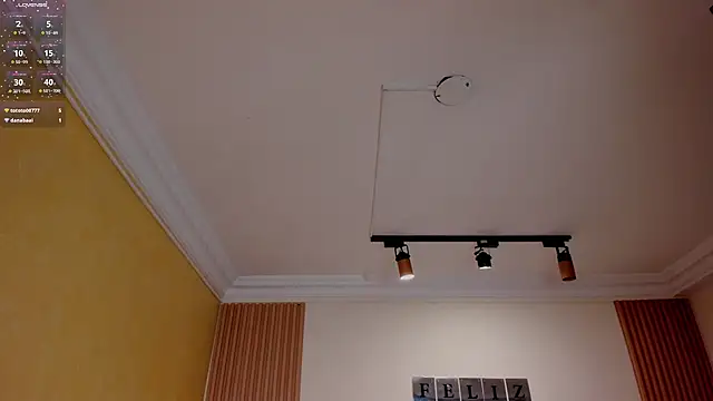 _hanna_sky stripchat live cam model