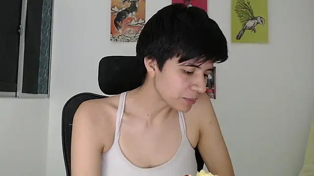 Dha_lia0 stripchat live cam model