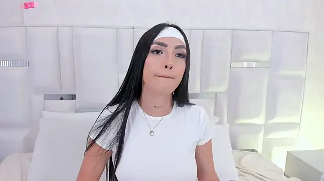 isabellajons stripchat live cam model