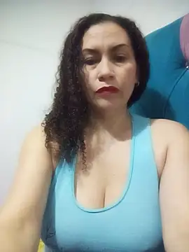 paulett15 stripchat live cam model