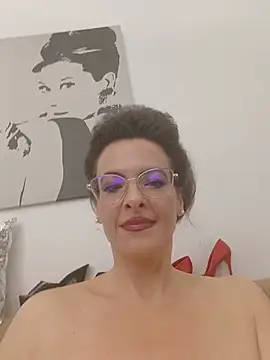 RebeccaNoble stripchat live cam model
