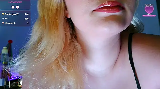 Ania_jones stripchat live cam model