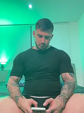 DimitriSullivan_ stripchat live cam model