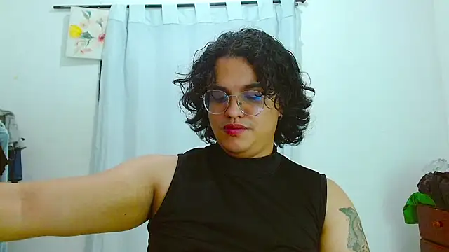 Diane_exotic stripchat live cam model