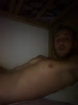 tlvck75 stripchat live cam model