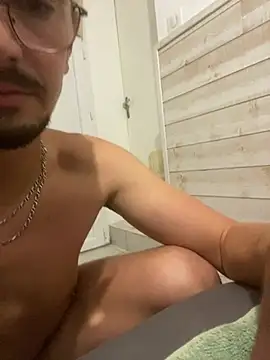 Sunsyyyy stripchat live cam model