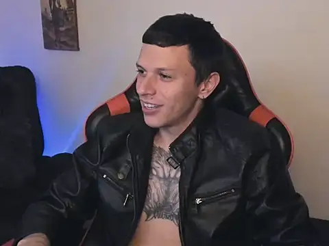 Masterdave7 stripchat live cam model