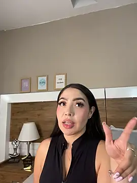 MiaFarkash stripchat live cam model