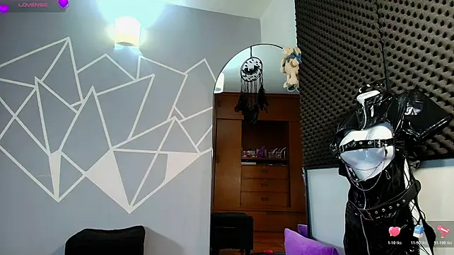 karlamoon23 stripchat live cam model