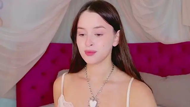 EvaBonni stripchat live cam model