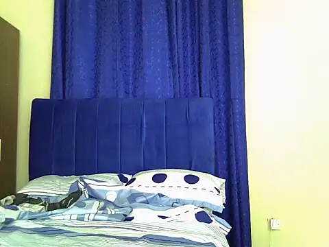 CocoNixy stripchat live cam model