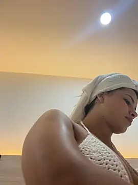 Dahiana_Williamss stripchat live cam model