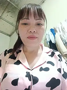 Sana-vn stripchat live cam model