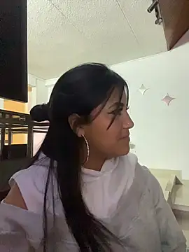 NIKOL_20X stripchat live cam model