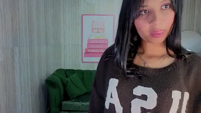 aria_montes_t stripchat live cam model