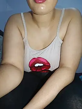 Yossra_ell stripchat live cam model