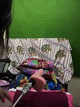 HOTTY-TINA stripchat live cam model