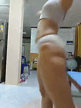Mama_Eva_1 stripchat live cam model