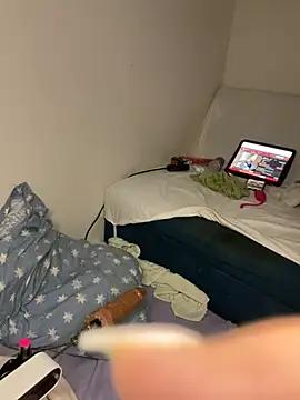 Lovepgbln stripchat live cam model