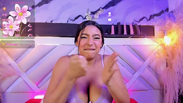 Zoe-Johnson_ stripchat live cam model