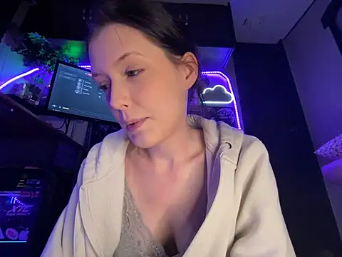 Lilactease stripchat live cam model