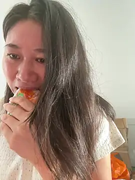 daaqnn stripchat live cam model