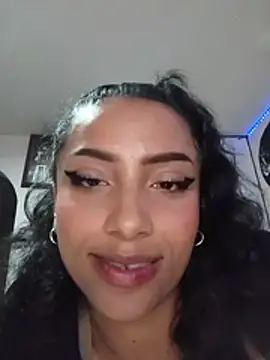 KattyBerryX stripchat live cam model