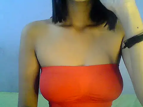 Hot_Deepansi02 stripchat live cam model