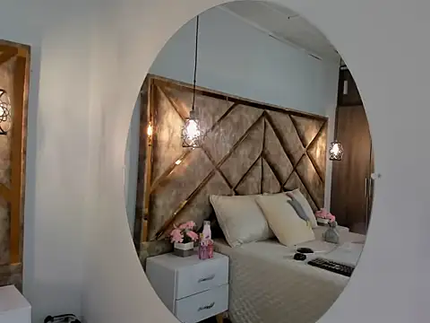 Tink_fox stripchat live cam model