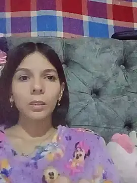 BigbuttBrooklyn_ stripchat live cam model