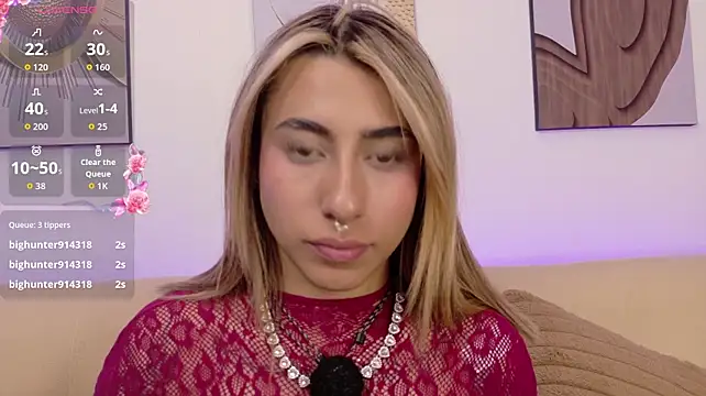 Lily-coopers stripchat live cam model