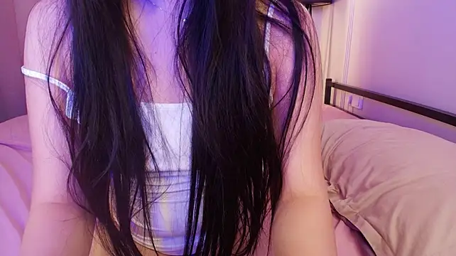 frozensakura stripchat live cam model